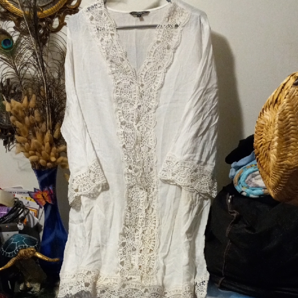 Elegant White Lace Trim Blouse, Cover Up.